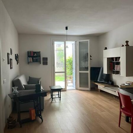 Apartment Downtown Florence, Moderno Con Giardino Buitenkant foto