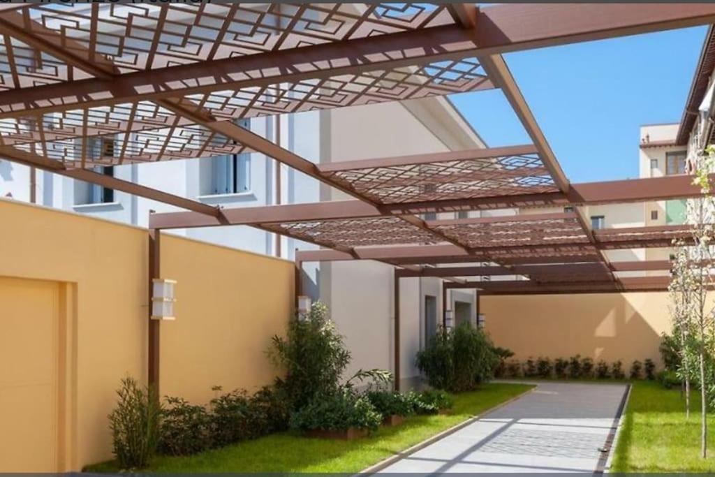 Apartment Downtown Florence, Moderno Con Giardino Buitenkant foto